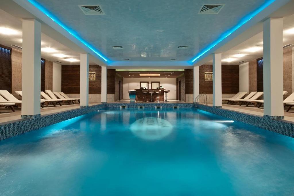 Apartment Paradiso Verde, Private In The Complex Life, Bansko, C23